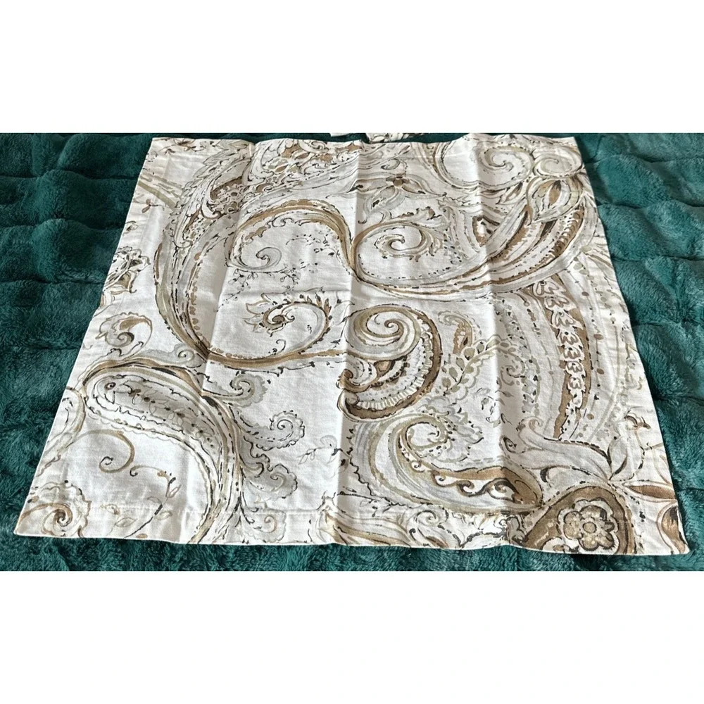 Pottery Barn Set Of Four Jolie 2014 Paisley Floral Napkins One Size Cotton Y2K